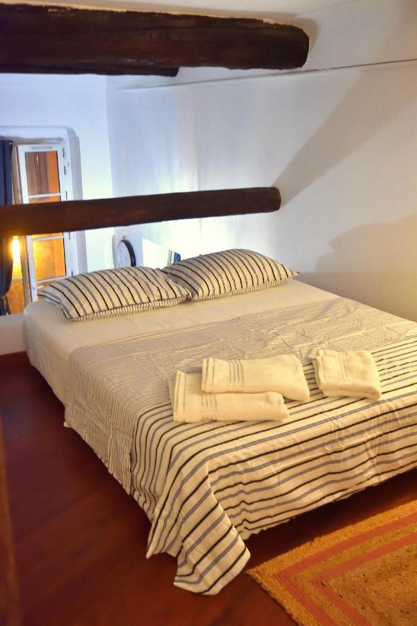 Apartment 33 On The Old Historic Senate Square Nicea Zewnętrze zdjęcie